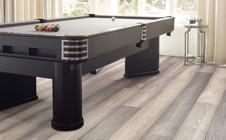 pool lounge flooring